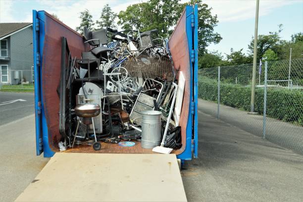 Best Professional Junk Removal  in Creston, OH